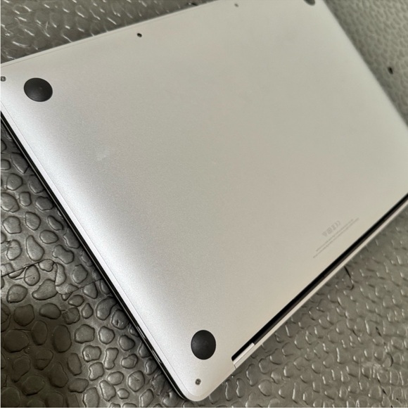 MacBook Pro 13 inch laptop. In GREAT shape. No scratches, works great! - Picture 4 of 14